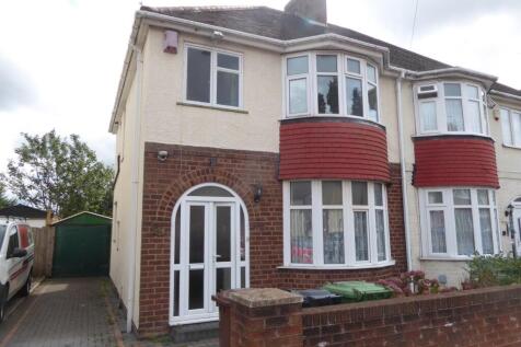 Victory Avenue, Darlaston... 3 bed semi