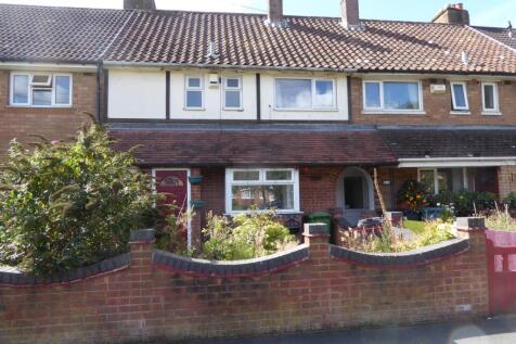 Stephenson Avenue, Walsall, WS2 3 bed townhouse for sale