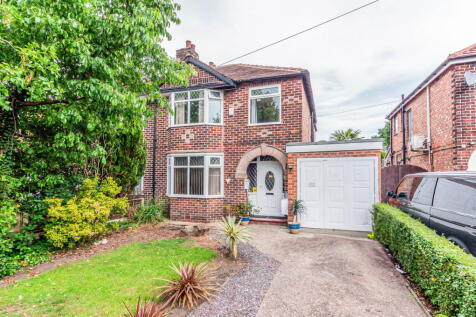 Moorside Road, Flixton, Manchester, M41 4 bed semi