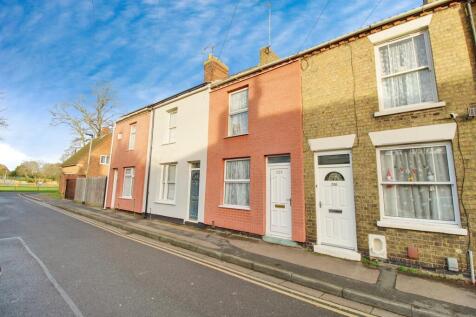 Clarence Road, Peterborough PE1 2 bed terraced house for sale