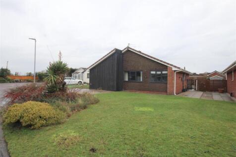 2 bedroom detached house for sale