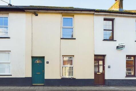 2 bedroom terraced house for sale