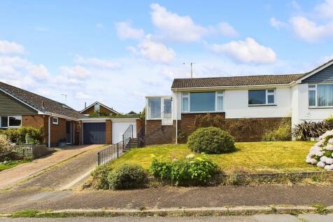 2 bedroom semi-detached bungalow for sale