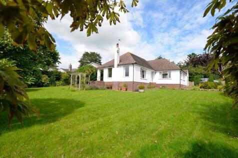 HIGHER WARBOROUGH ROAD GALMPTON BRIXHAM 2 bed detached bungalow for sale