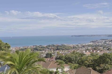 DOLPHIN CRESCENT PRESTON PAIGNTON 2 bed detached bungalow for sale