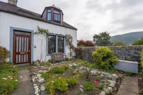 2 bedroom cottage for sale