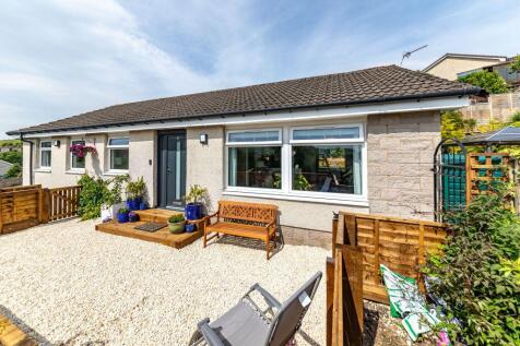 9 Ladhope Drive, Galashiels TD1 2BL 3 bed detached bungalow for sale