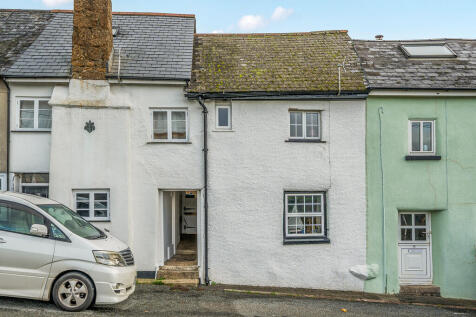 2 bedroom cottage for sale