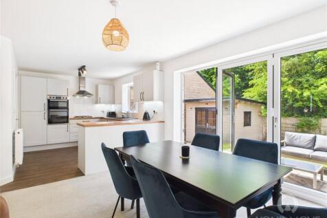 Wellington Drive, Middleton St.... 4 bed detached house for sale