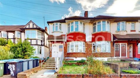 2 bedroom maisonette for sale