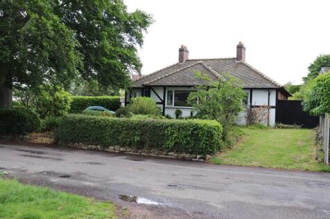 Walsall Wood Road, Aldridge 3 bed detached bungalow for sale
