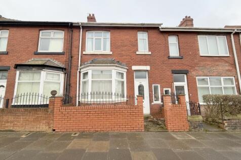 Carlisle Terrace, Sunderland, SR5 3 bed terraced house for sale