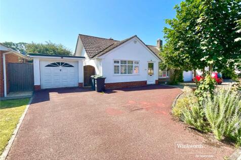 Talbot Drive, Christchurch, BH23 2 bed bungalow for sale