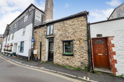 Studio flat for sale