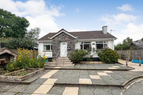 3 bedroom bungalow for sale