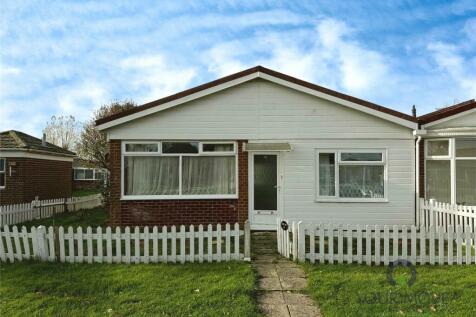 2 bedroom bungalow for sale