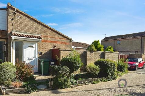 Wade Close, East Sussex BN23 2 bed bungalow for sale
