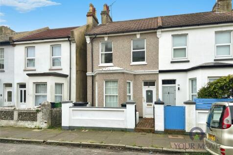 Redoubt Road, East Sussex BN22 2 bed end of terrace house for sale