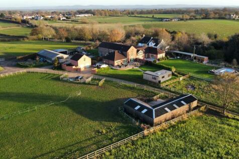 4 bedroom barn conversion for sale