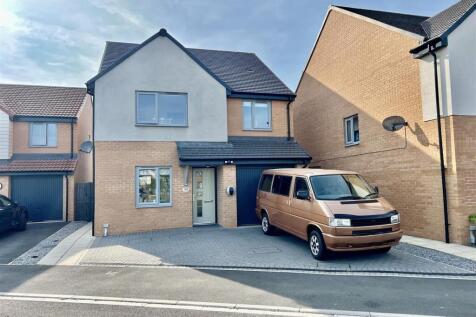 Meadowsweet Lane, Darlington 4 bed detached house for sale