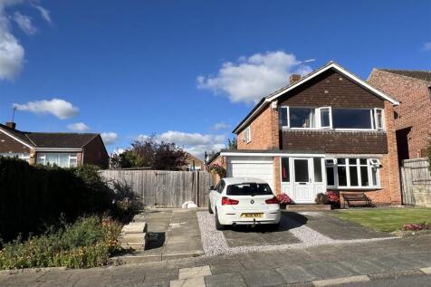 Carleton Drive, Darlington 3 bed detached house for sale