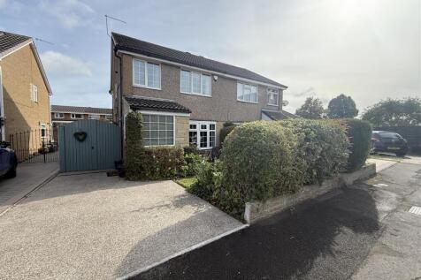 Meadow End, Eaglescliffe... 3 bed semi