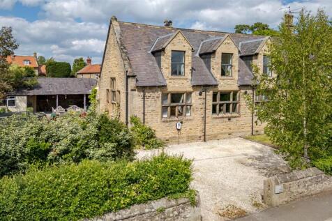 4 bedroom semi-detached house for sale