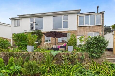Whitfield, Deerbolt Bank, Barnard Castle 3 bed detached house for sale