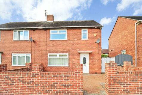 2 bedroom semi-detached house for sale