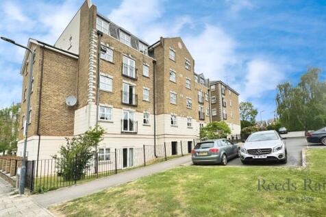 Brook Square, London SE18 2 bed apartment for sale