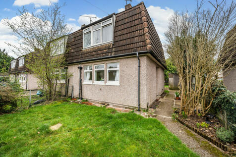 2 bedroom semi-detached house for sale