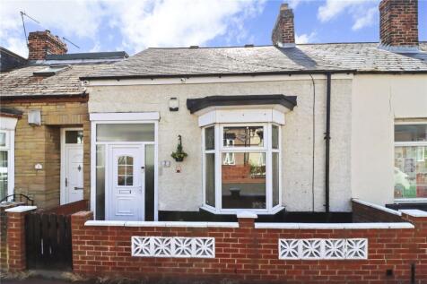 Chester Terrace North, Tyne and Wear SR4 3 bed terraced house for sale