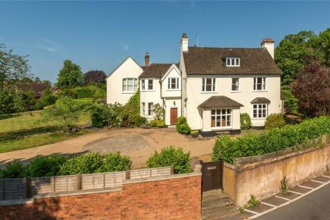 6 bedroom detached house for sale