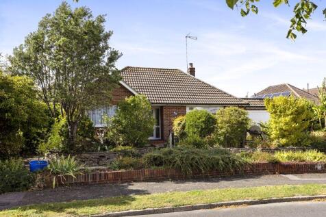 Steyning 3 bed detached bungalow for sale