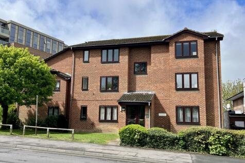 Perrymount Road, Haywards Heath, RH16 1 bed flat for sale