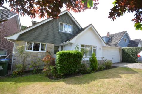 Cotton Close, Broadstone BH18 3 bed detached house for sale