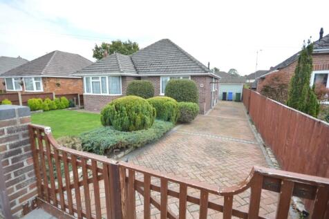Coventry Crescent, Poole BH17 3 bed detached bungalow for sale