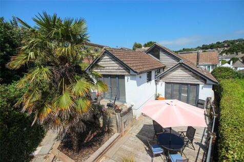 2 bedroom detached house for sale