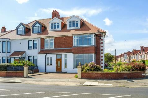 6 bedroom semi-detached house for sale