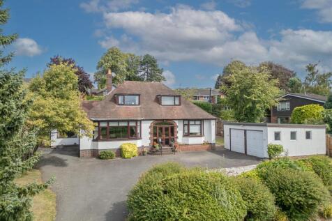 Tamworth Road, Lichfield 4 bed detached house for sale