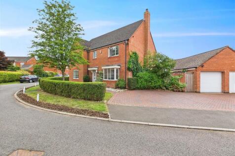 Newbold Close, Lichfield 4 bed detached house for sale