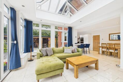 Perth Grove, Durham TS18 4 bed detached house for sale