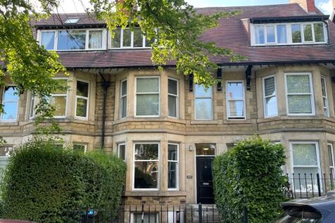 Dragon Parade, Harrogate, North... 5 bed apartment for sale