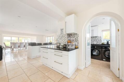 Thorncote Green, Hatch, Sandy... 5 bed detached house for sale