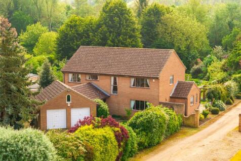 Clophill Road, Maulden, Bedfordshire... 5 bed detached house for sale