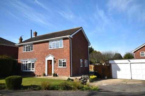 Mead Pastures, Woodham Walter, CM9 6PY 4 bed detached house for sale