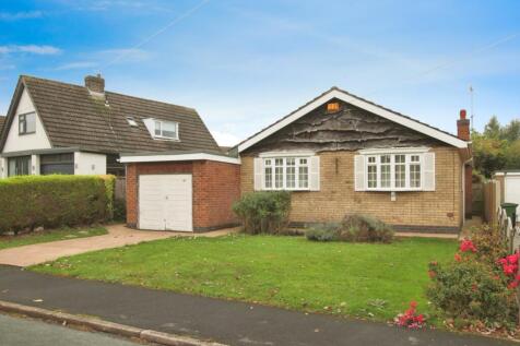 Easenby Avenue, Kirk Ella, Hull, East... 3 bed detached bungalow for sale