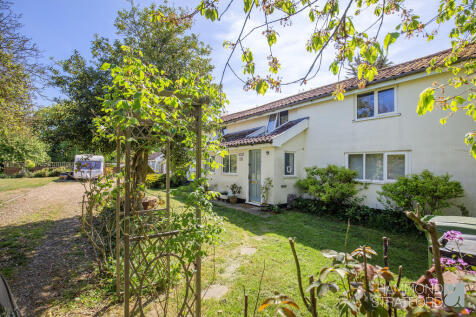 Chapel Road, Bunwell 4 bed detached house for sale