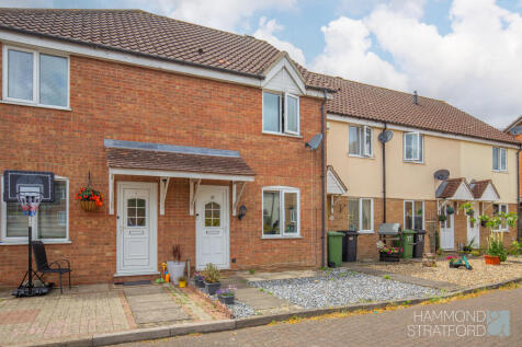 Thorpe Drive, Attleborough 2 bed terraced house for sale
