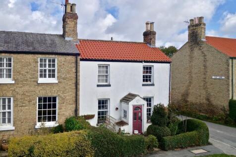 Main Street, Barmby Moor 2 bed cottage for sale